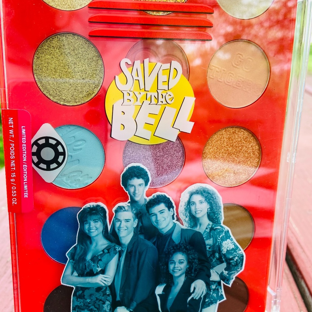 Wet n Wild Saved By The Bell  ⭐️New sealed Squad Goals Shadow Palette